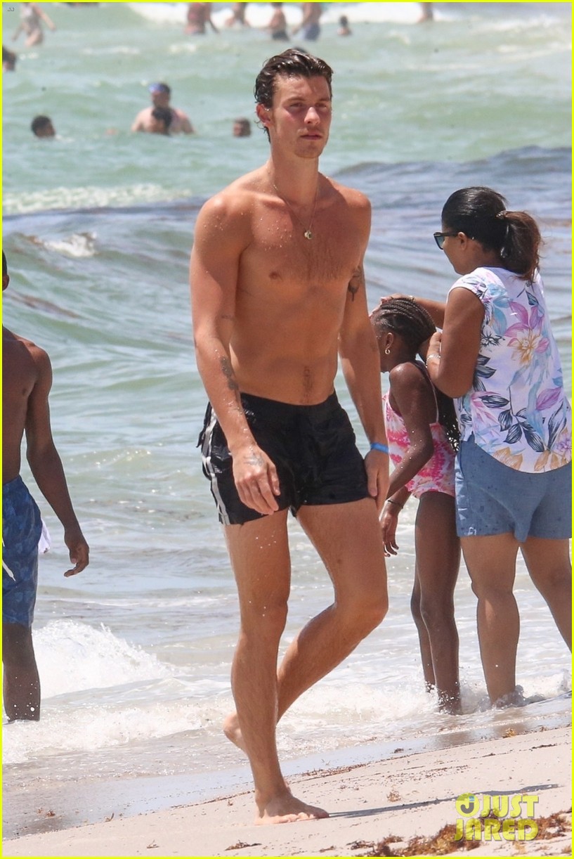 Shawn Mendes Spotted at the Beach in Miami - See the New Shirtless Photos!