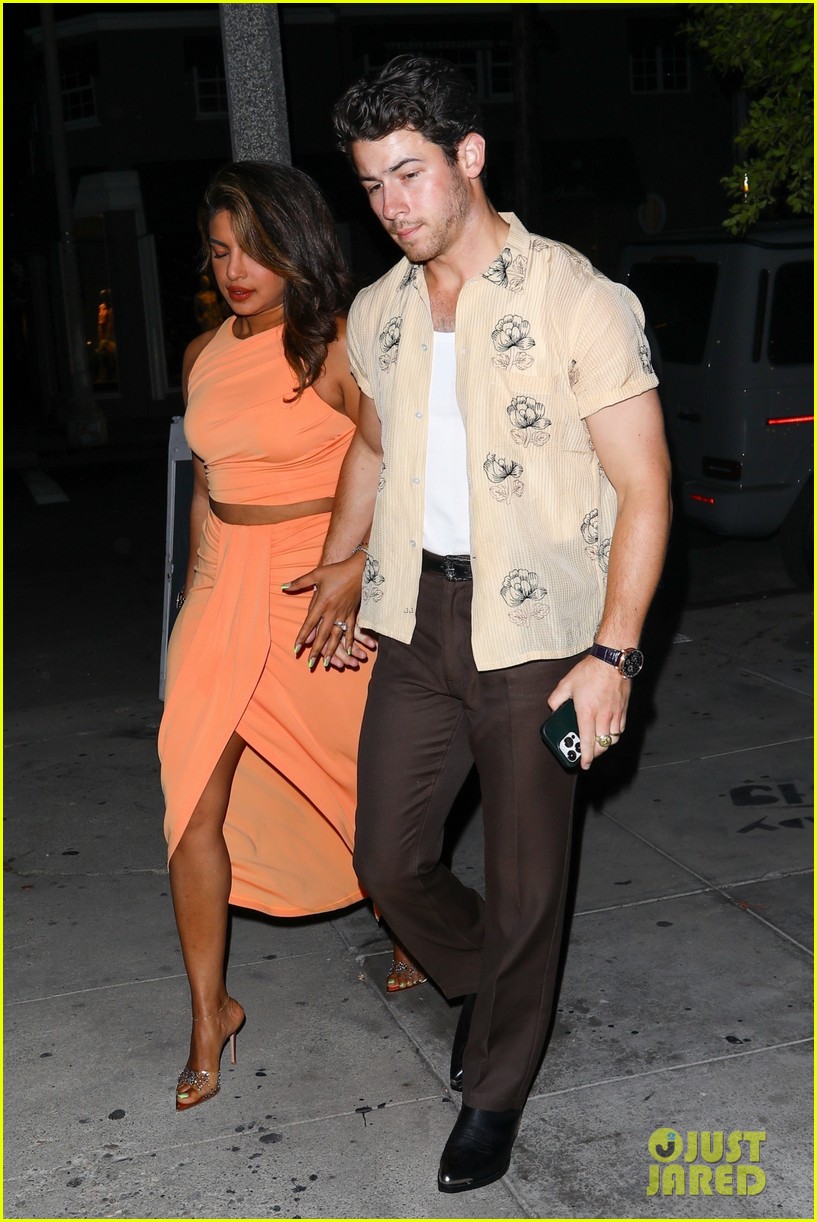Nick Jonas Steps Out for Dinner with Wife Priyanka Chopra in WeHo