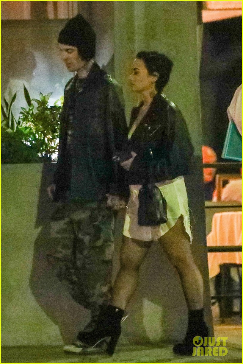 Demi Lovato & Boyfriend Jutes Hold Hands While Out For Dinner in Los Angeles