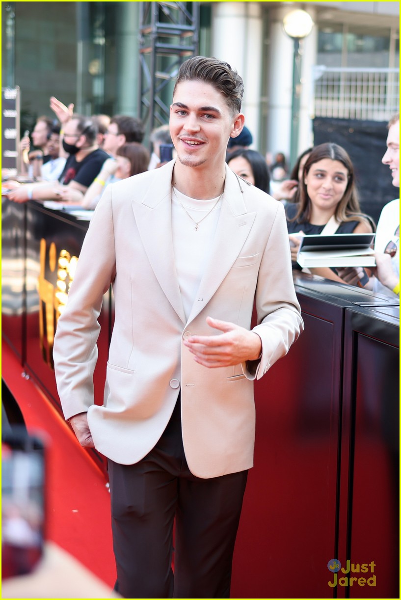 Hero Fiennes Tiffin Joins John Boyega, Viola Davis & More at 'Woman King' TIFF Premiere