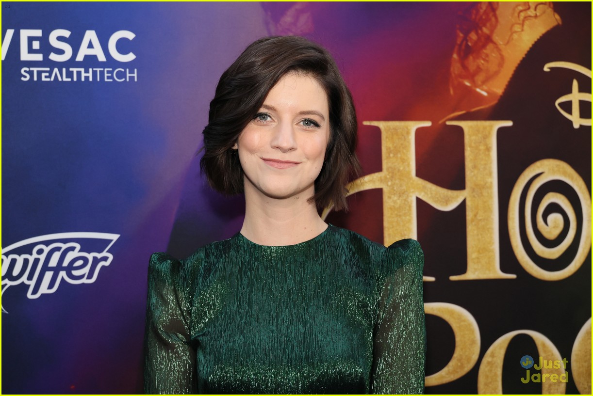 Whitney Peak, Belissa Escobedo, Froy Gutierrez & More Attend 'Hocus Pocus 2' Premiere