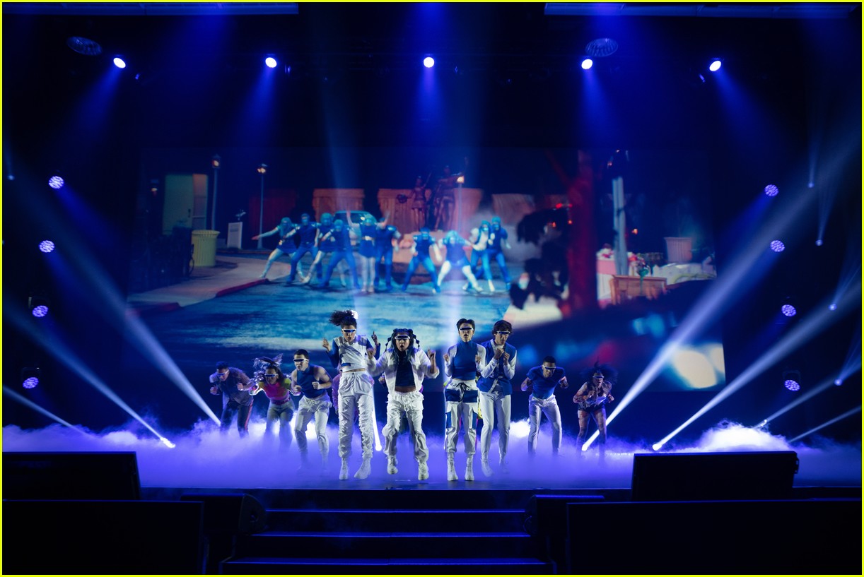 'Zombies 3' Cast Perform 'Alien Invasion' at D23 Expo (Video)