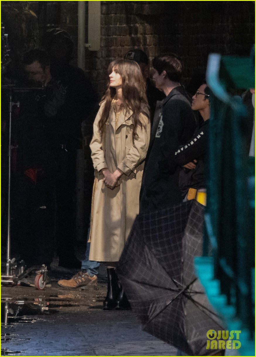Nicholas Galitzine Makes Out With Anne Hathaway During Filming For 'The Idea of You'