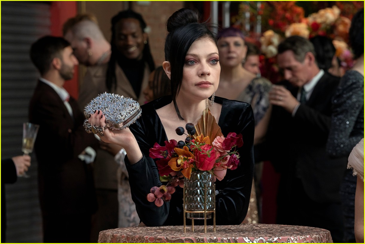 'Gossip Girl' Season 2 Premiere Date & First Look Photos Revealed, OG Cast Member Returns!
