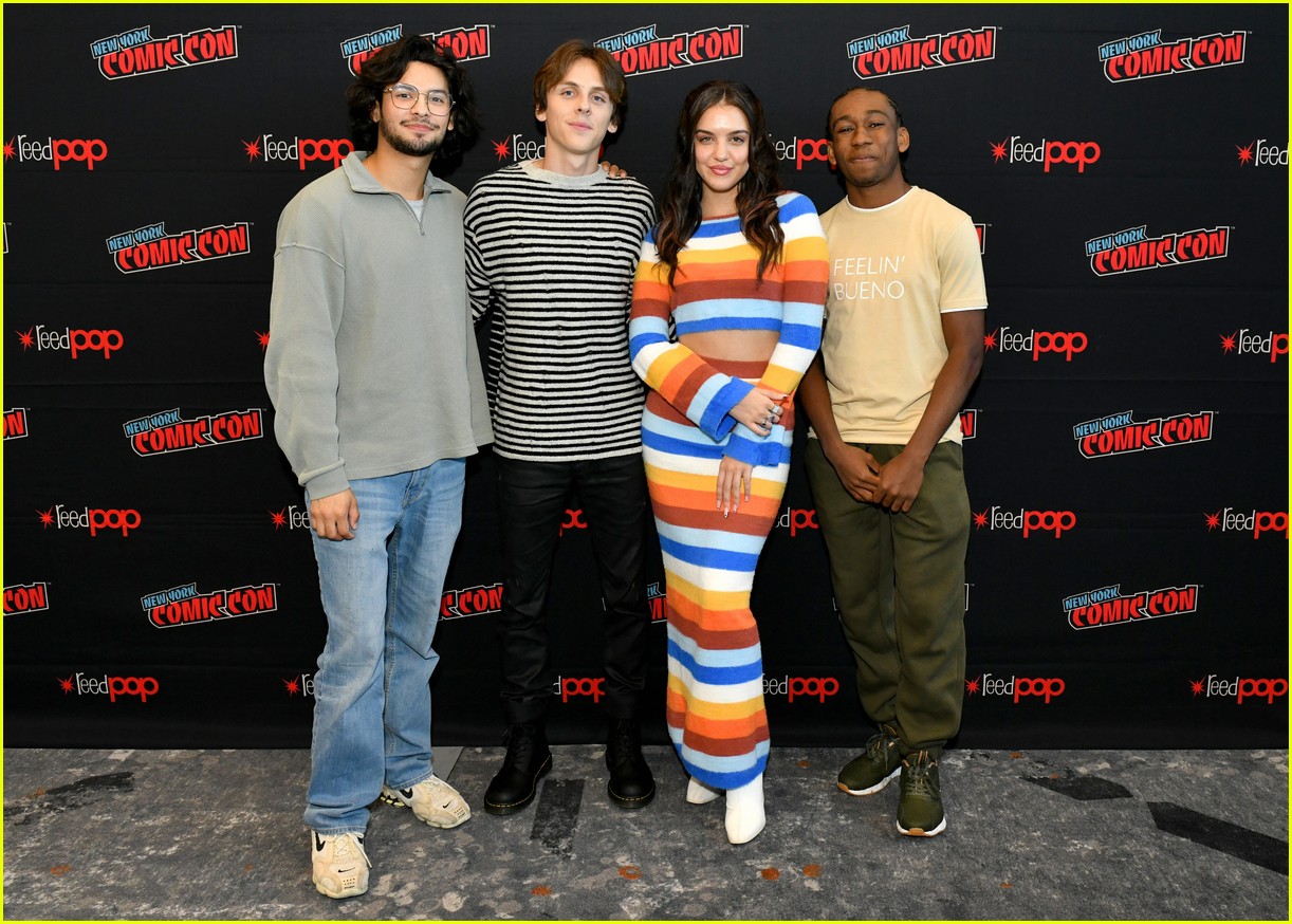 Jacob Bertrand Gives Xolo Maridueña a Lift at New York Comic Con