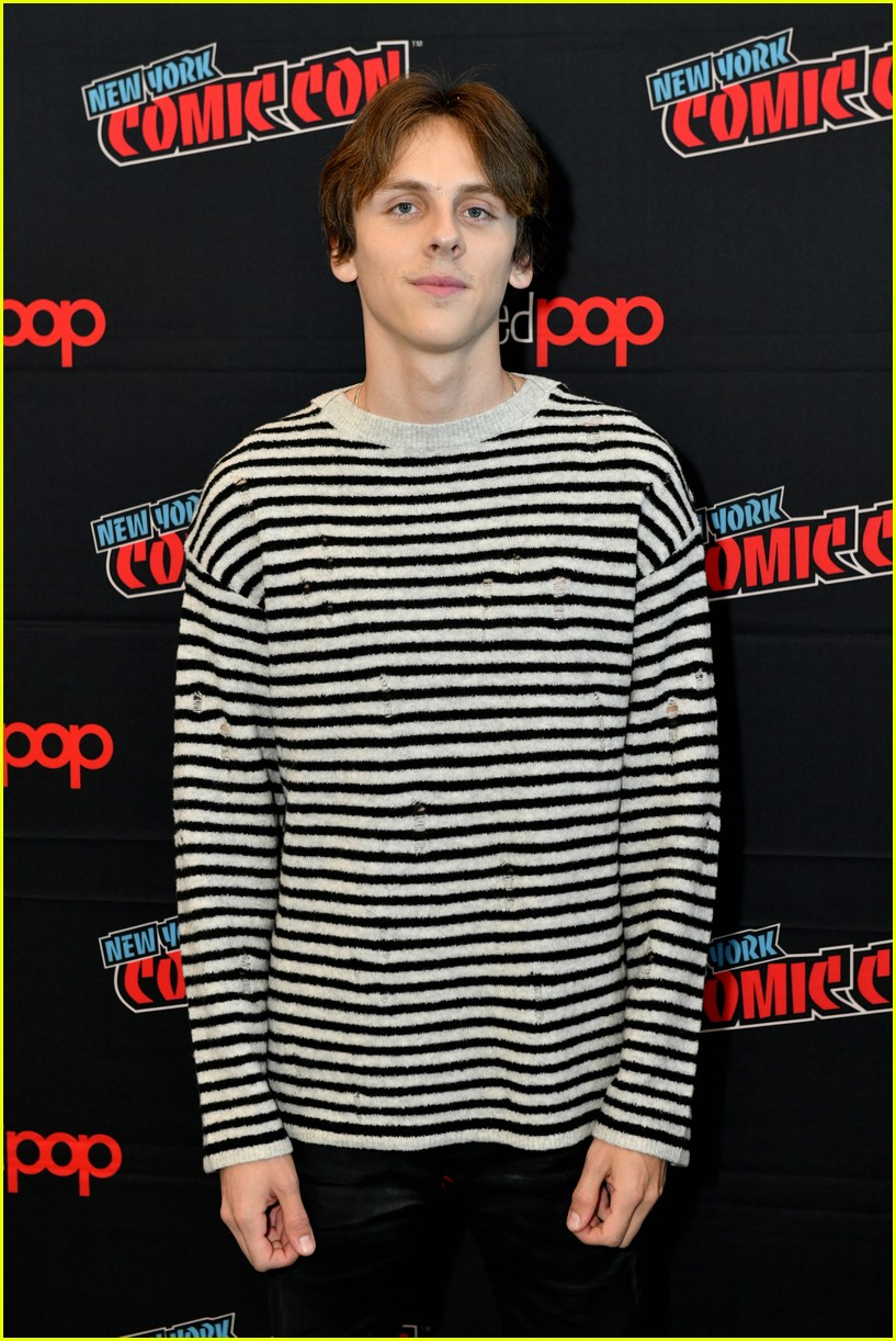 Jacob Bertrand Gives Xolo Maridueña a Lift at New York Comic Con