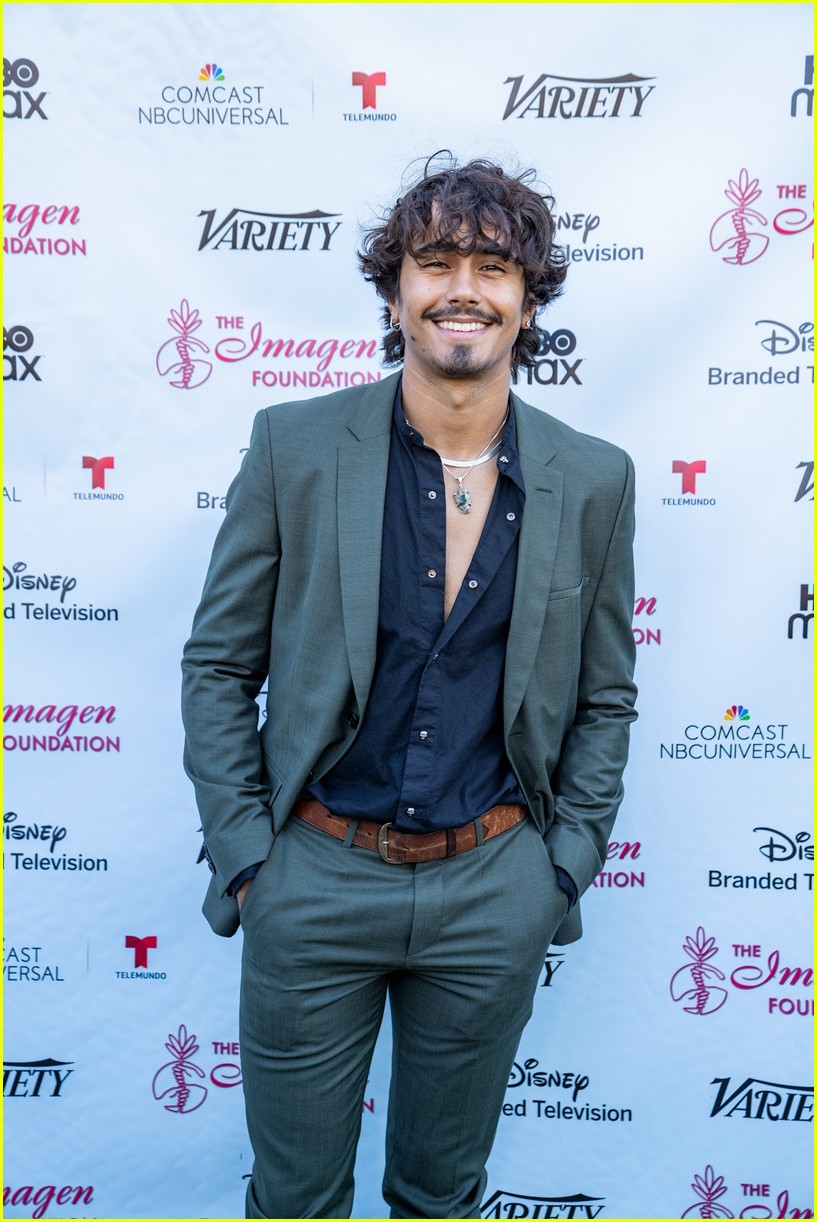 Michael Cimino & 'Love, Victor' Win at Imagen Awards 2022