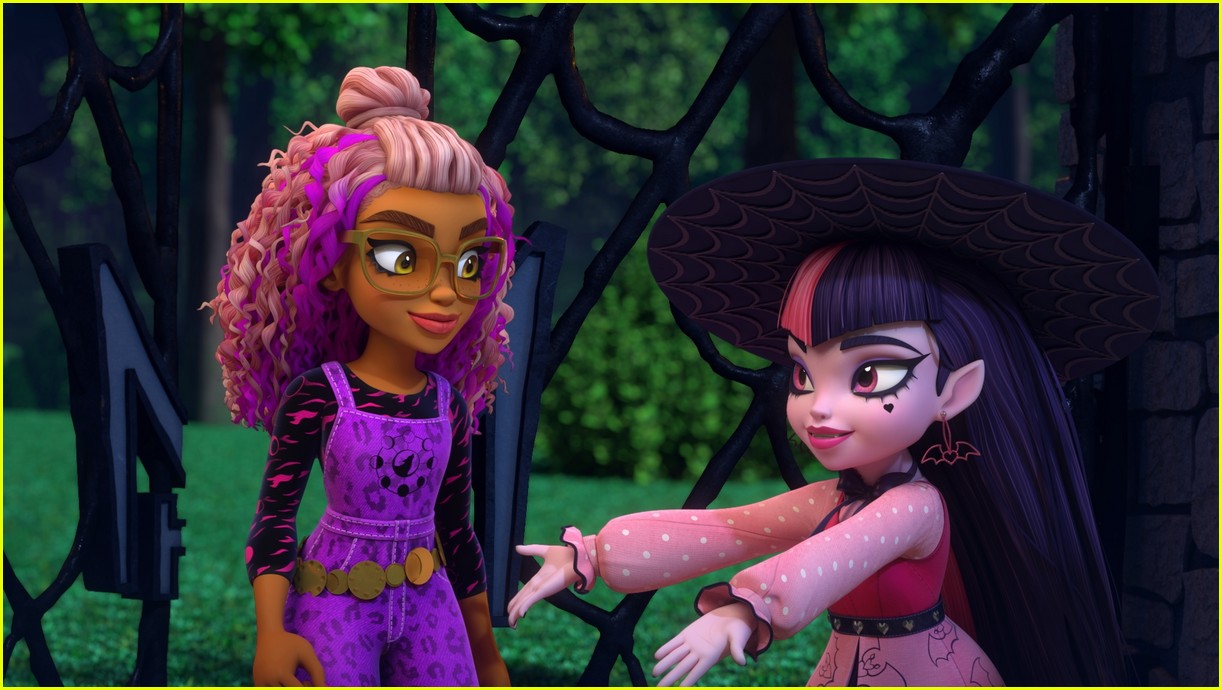 New 'Monster High' Clip Introduces Several Characters From New Series - Watch Now! (Exclusive)