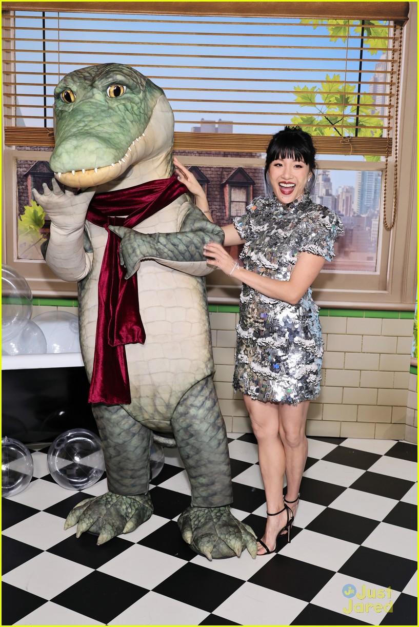Shawn Mendes, Constance Wu & Winslow Fegley Premiere New Movie 'Lyle, Lyle, Crocodile'