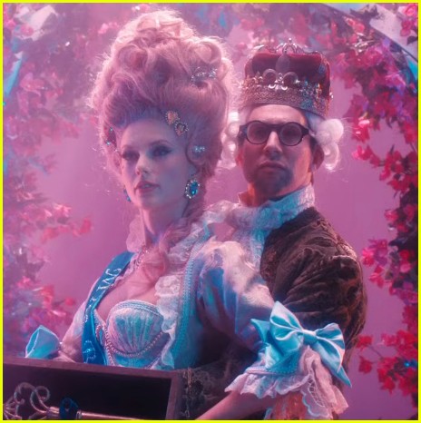 Taylor Swift's 'Bejeweled' Music Video Features Tons of Famous Friends - Watch Now!