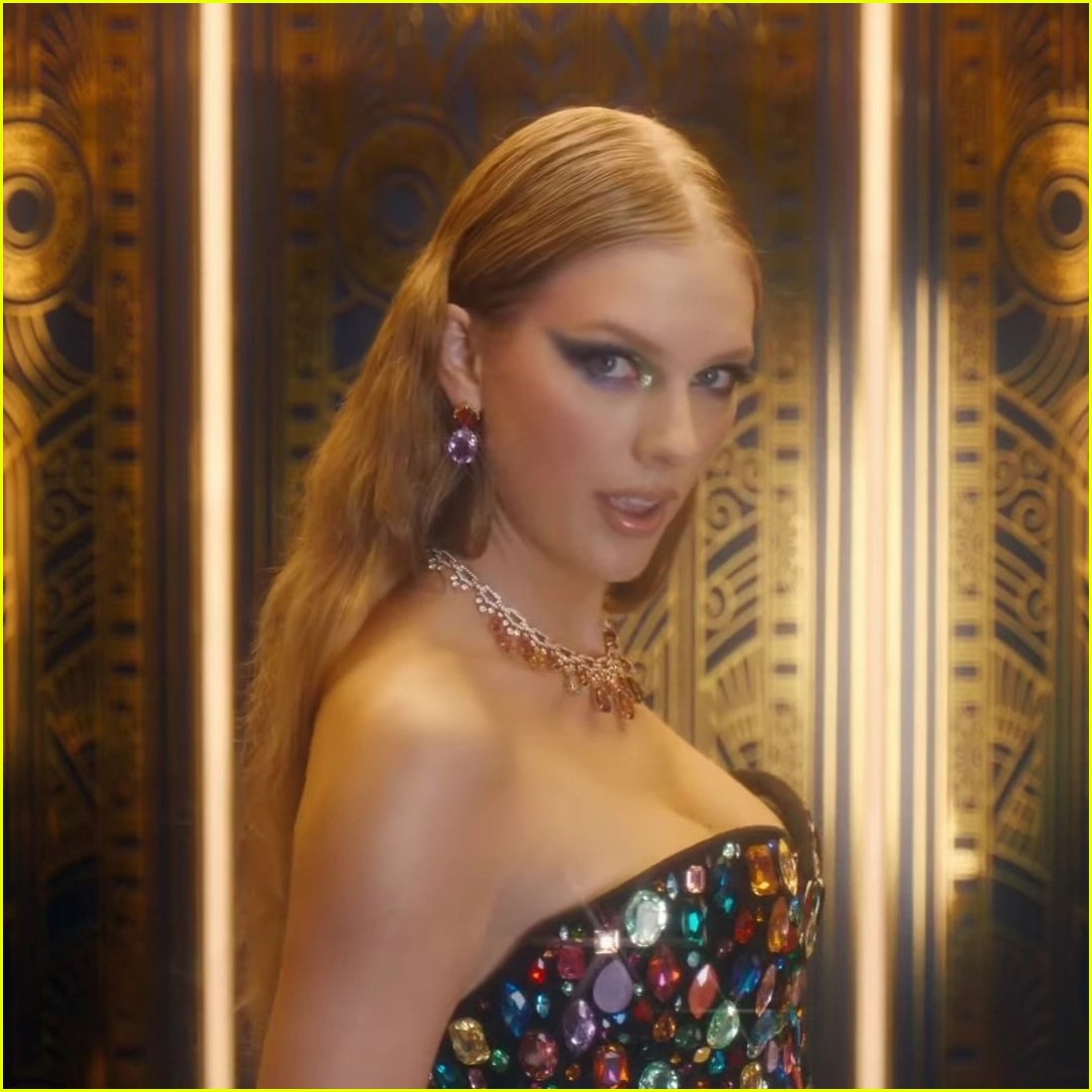 Taylor Swift's 'Bejeweled' Music Video Features Tons of Famous Friends - Watch Now!