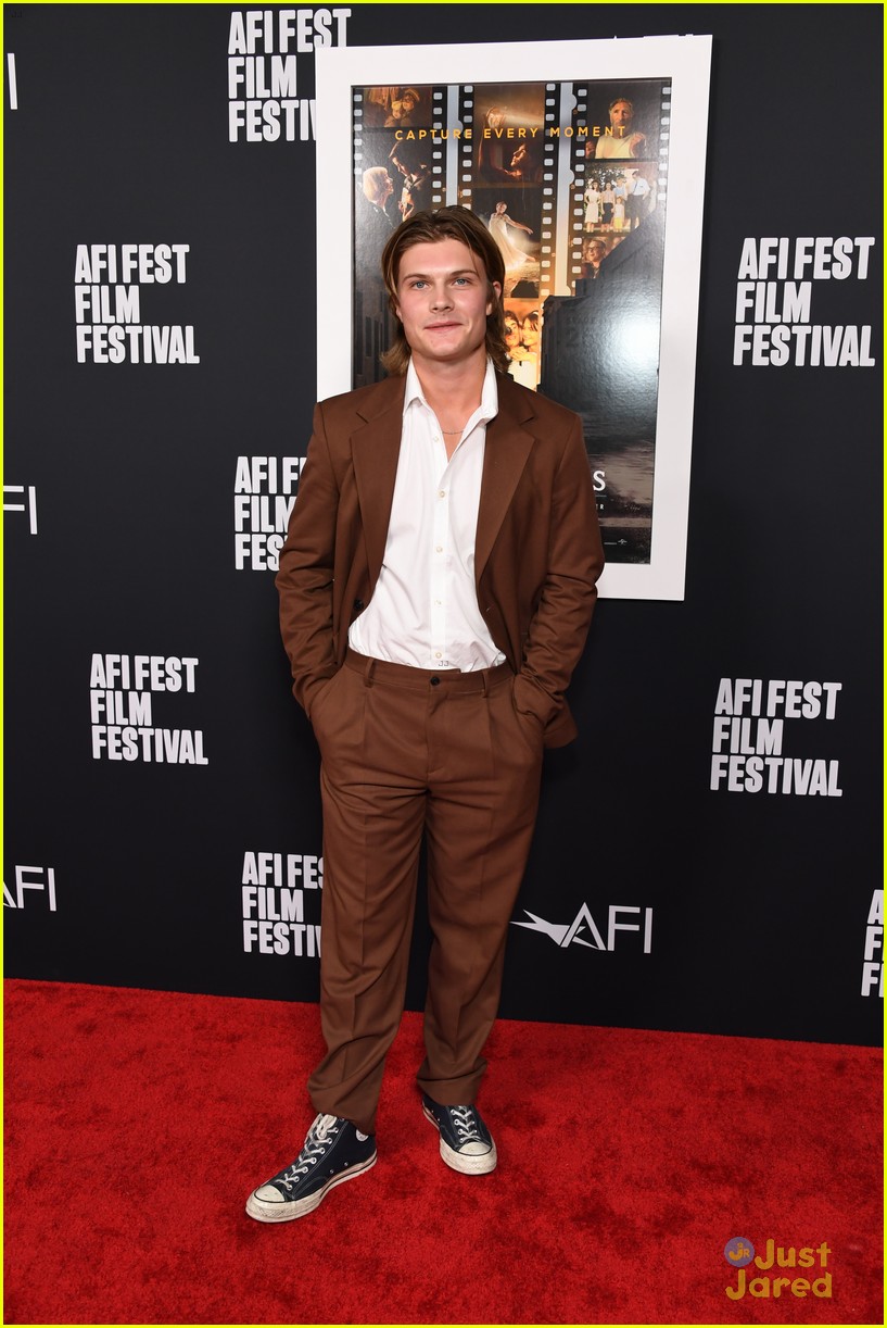 Julia Butters, Gabriel LaBelle & Chloe East Close Out AFI Fest at 'The Fabelmans' Premiere