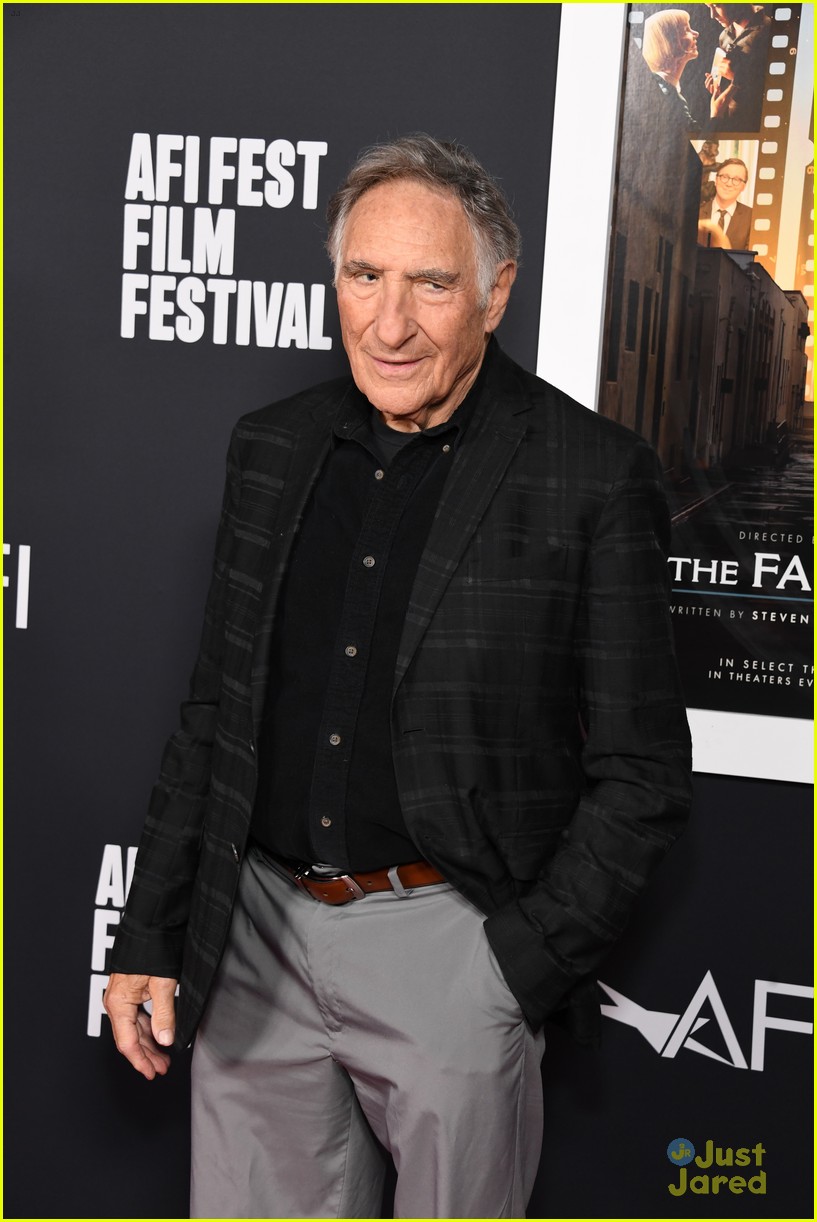 Julia Butters, Gabriel LaBelle & Chloe East Close Out AFI Fest at 'The Fabelmans' Premiere