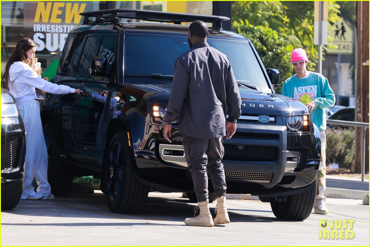 Hailey & Justin Bieber Head Out For Coffee Before a Night on the Town