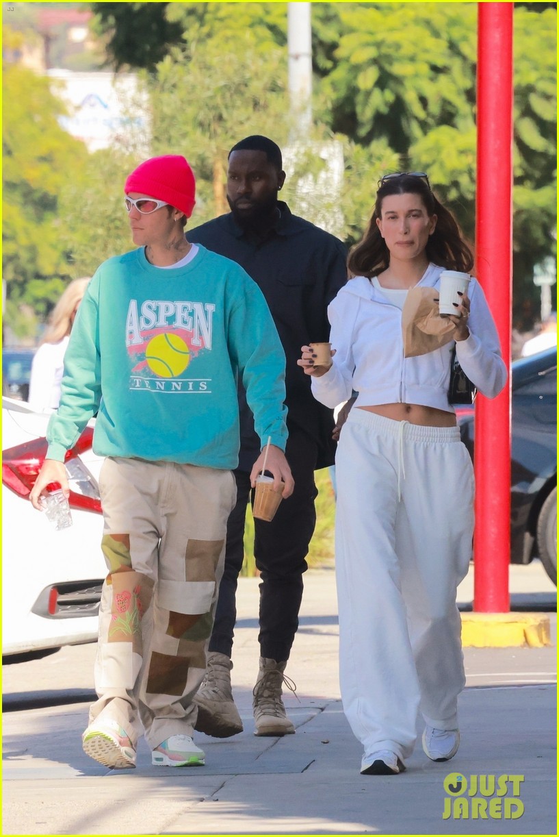 Hailey & Justin Bieber Head Out For Coffee Before a Night on the Town