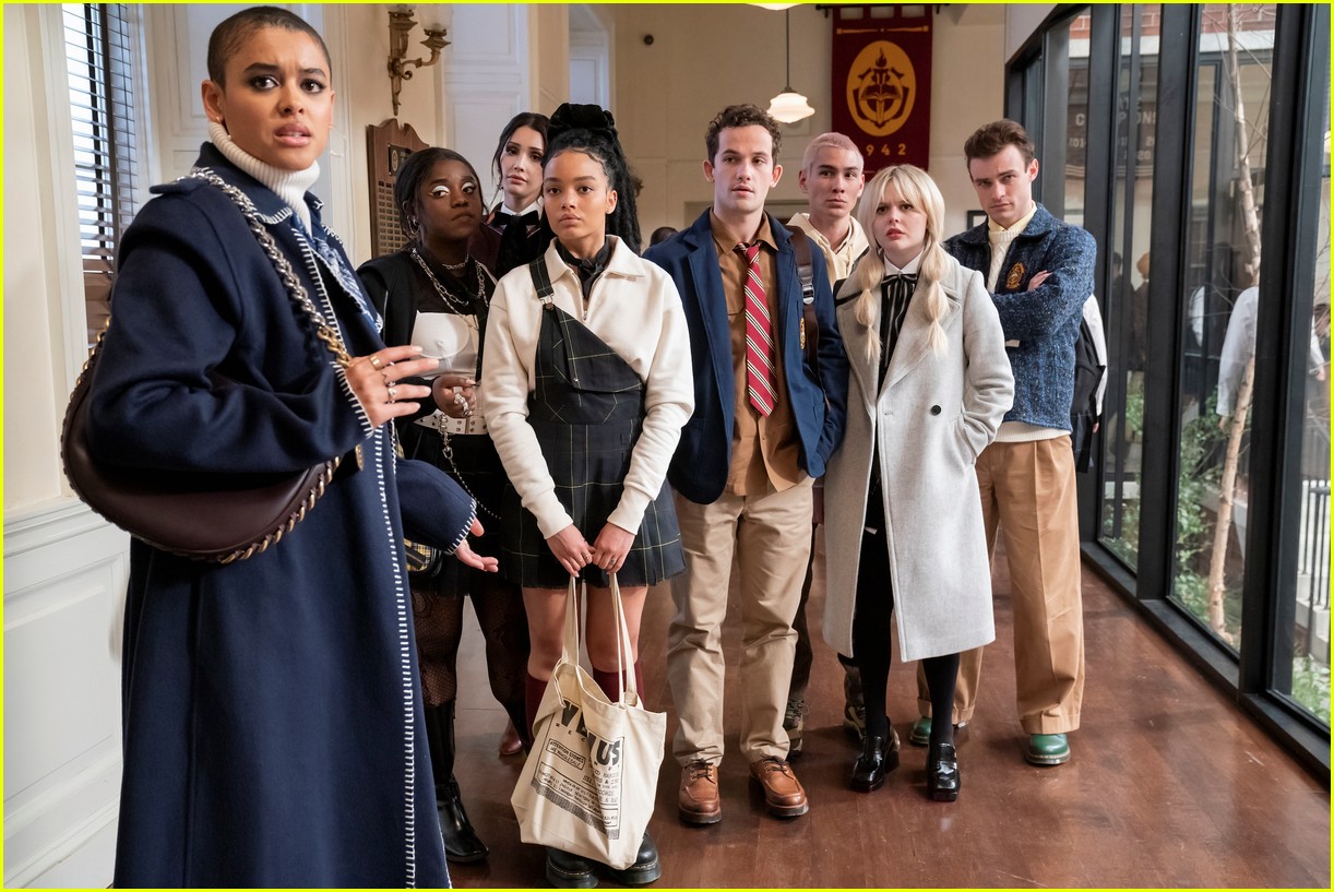 Are the 'Gossip Girl' Characters on Instagram? - Find Out Their Handles Here!