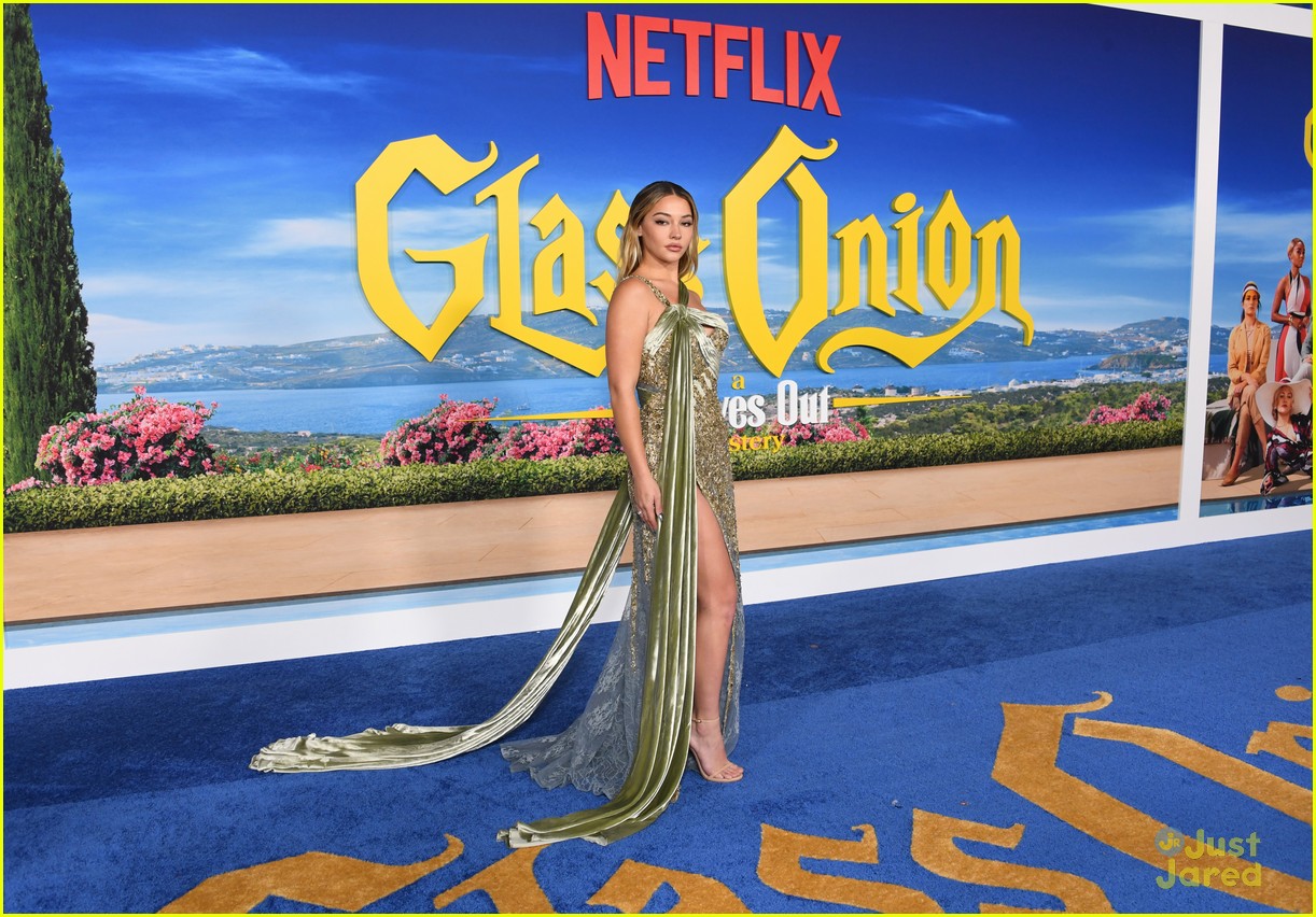 Madison Bailey & Drew Starkey Support 'Outer Banks' Co-Star Madelyn Cline at 'Glass Onion' Premiere