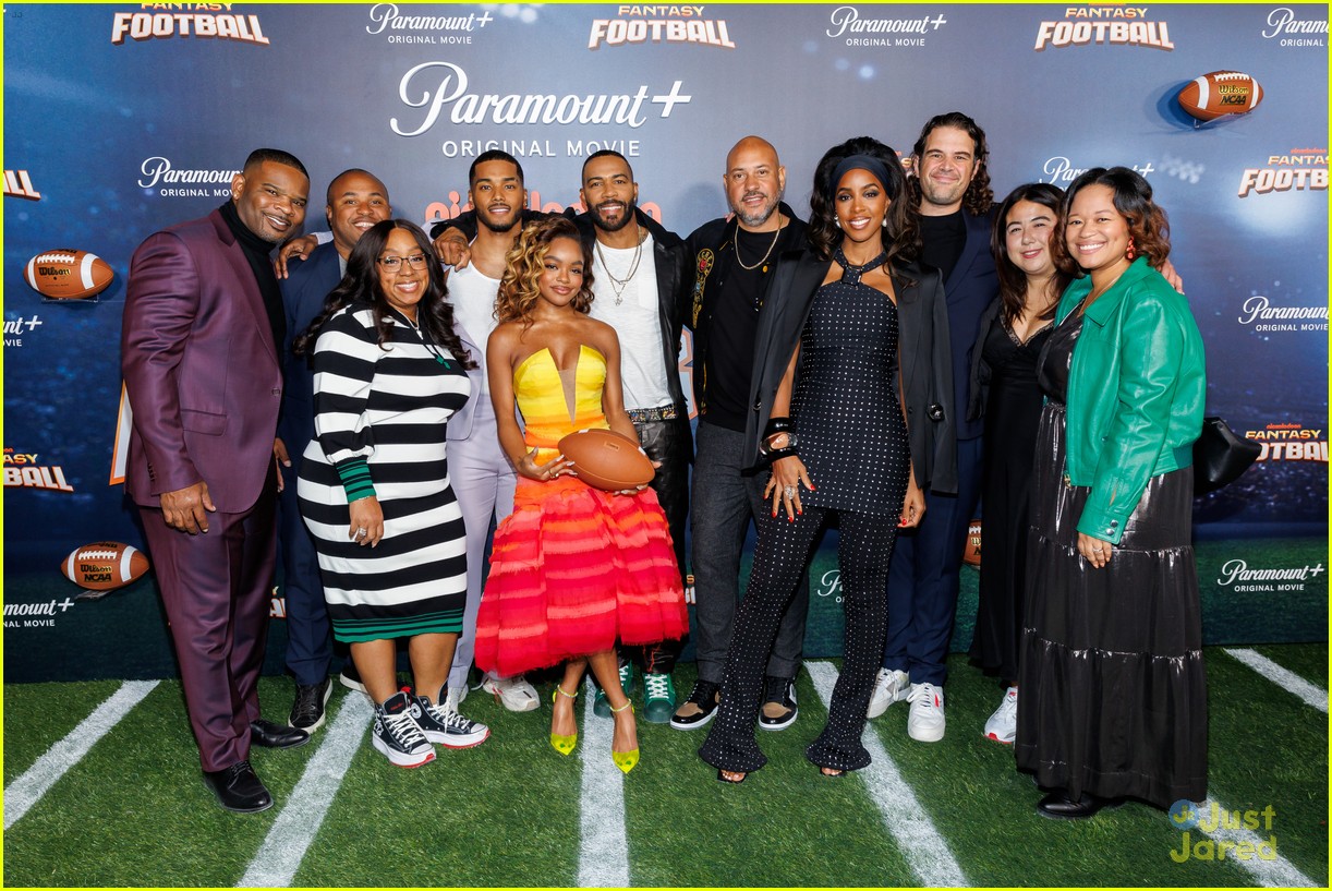 Marsai Martin & Kelly Rowland Share Sweet Moment at 'Fantasy Football' Premiere