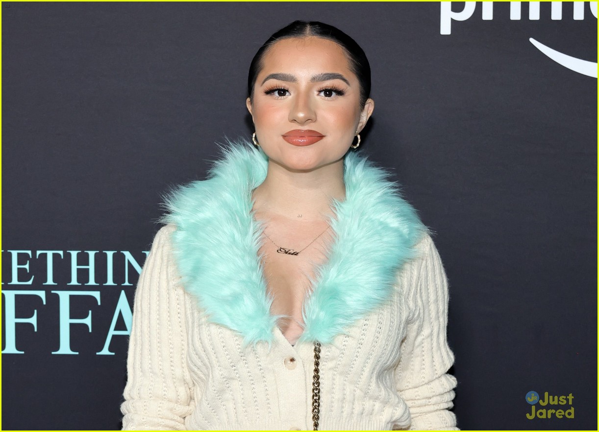 Zoey Deutch & Shay Mitchell Join Producer Reese Witherspoon at 'Something From Tiffany's' Premiere