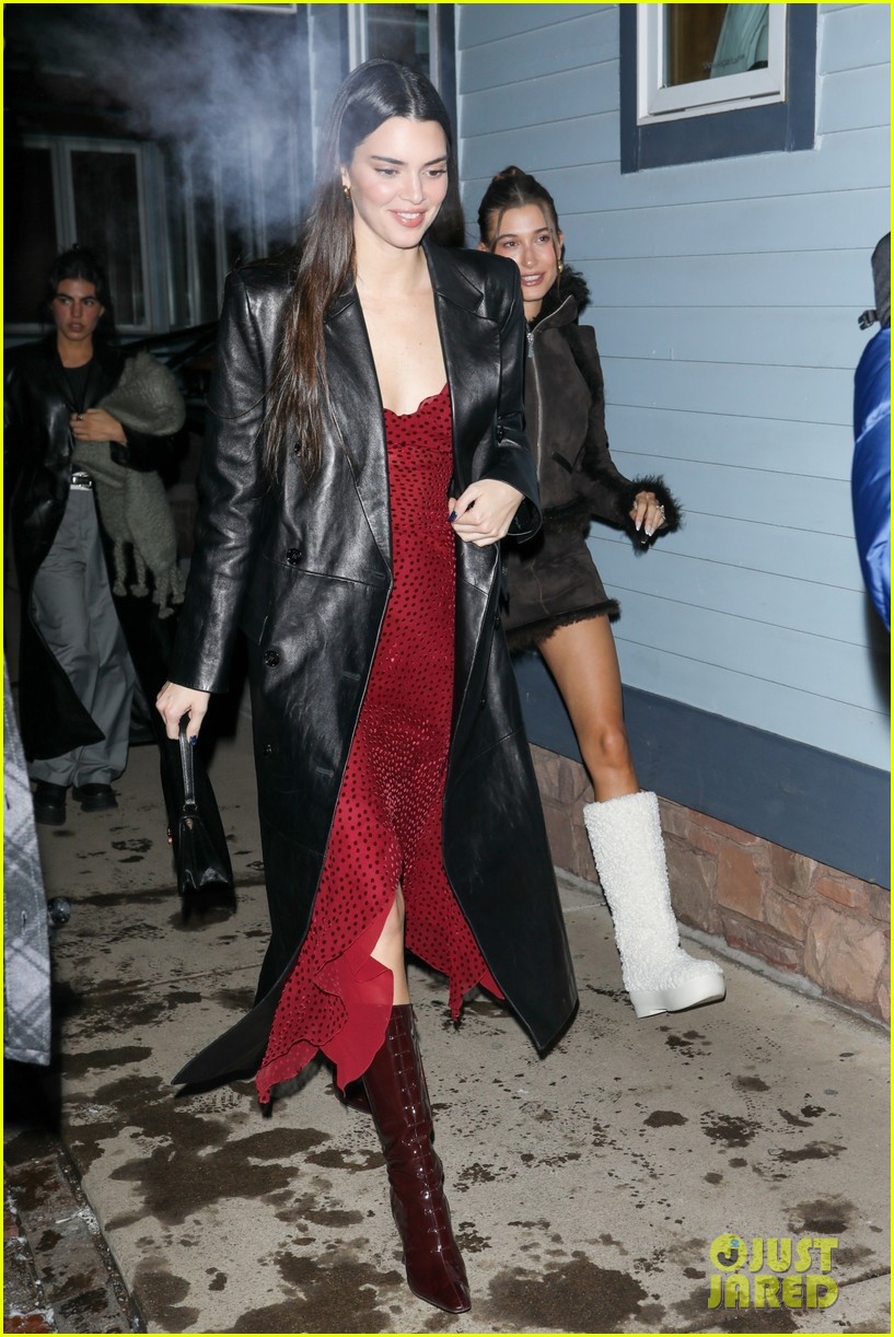 Kendall Jenner & More Celebs Join the Biebers for Pre-New Year's Weekend Dinner in Aspen
