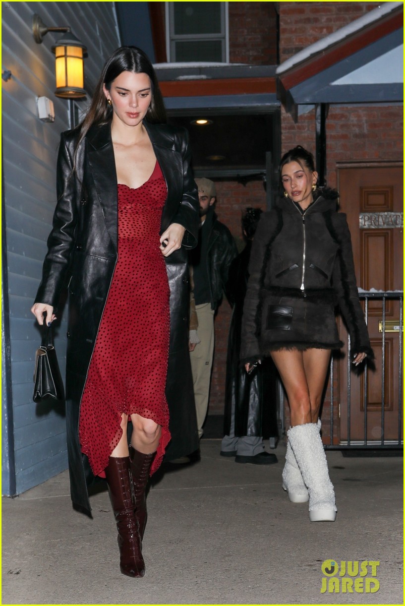 Kendall Jenner & More Celebs Join the Biebers for Pre-New Year's Weekend Dinner in Aspen