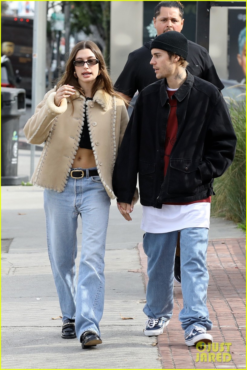 Hailey & Justin Bieber Hold Hands While Shopping Ahead of the Holidays