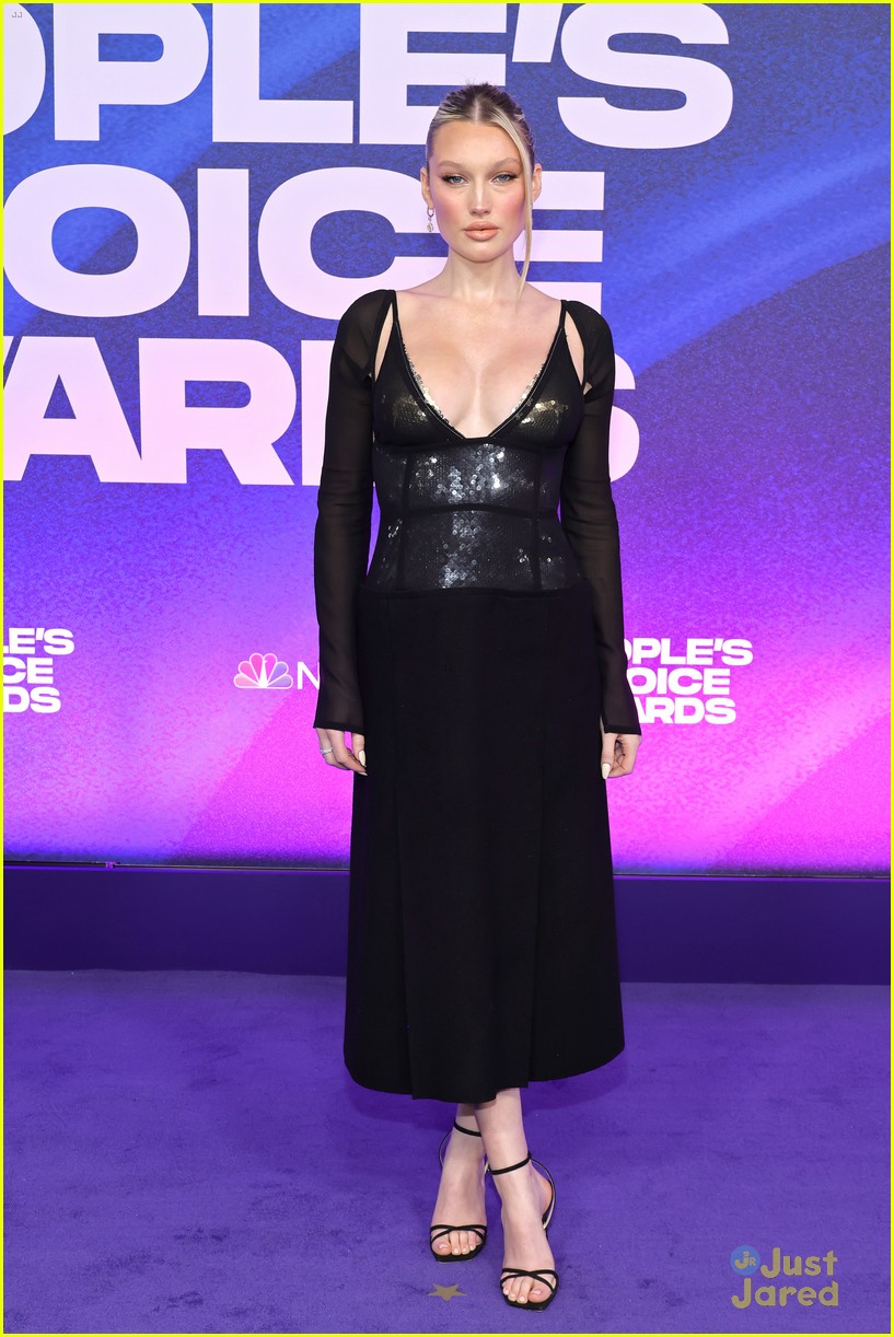 Chris Olsen, Tana Mongeau & James Charles Attend People's Choice Awards