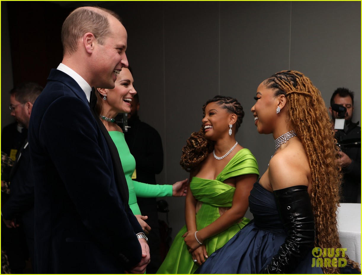 Chloe & Halle Bailey Meet Kate Middleton & Prince William at Earthshot Prize 2022