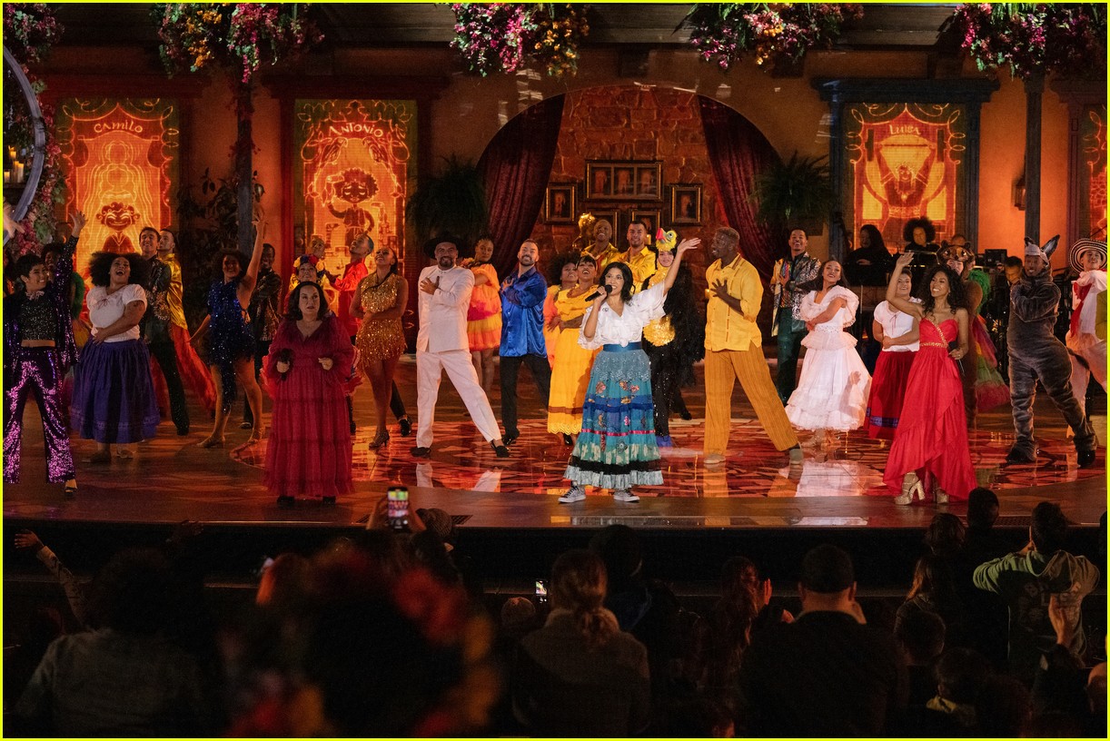'Encanto at the Hollywood Bowl' Gets First Look - Watch the Trailer!