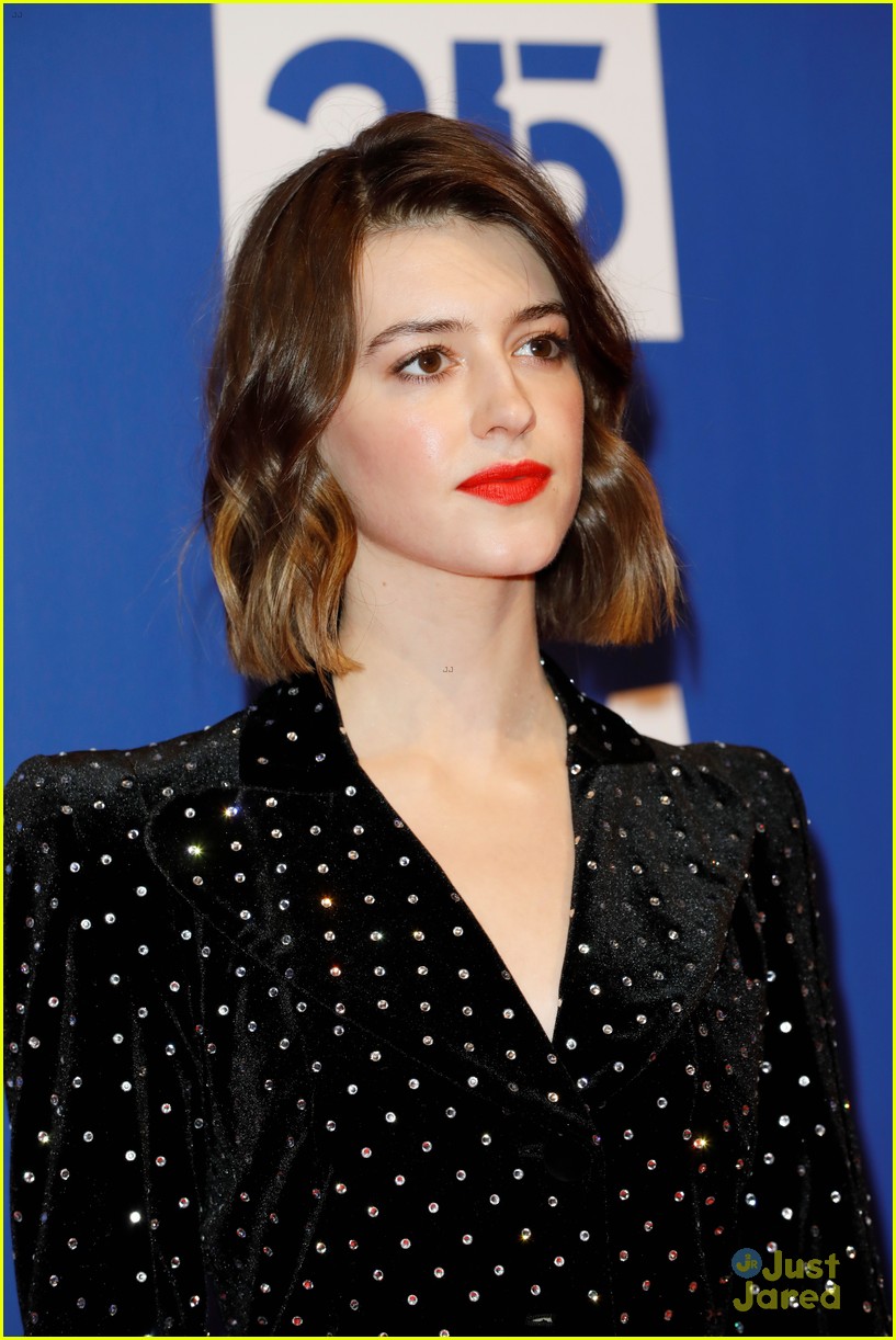 Florence Pugh Slays Red Carpet at British Independent Film Awards