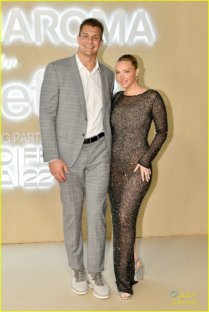 HUDDY Joins Ryland Storms, Ella Balinska & More at UNICEF Winter Gala in St Barts