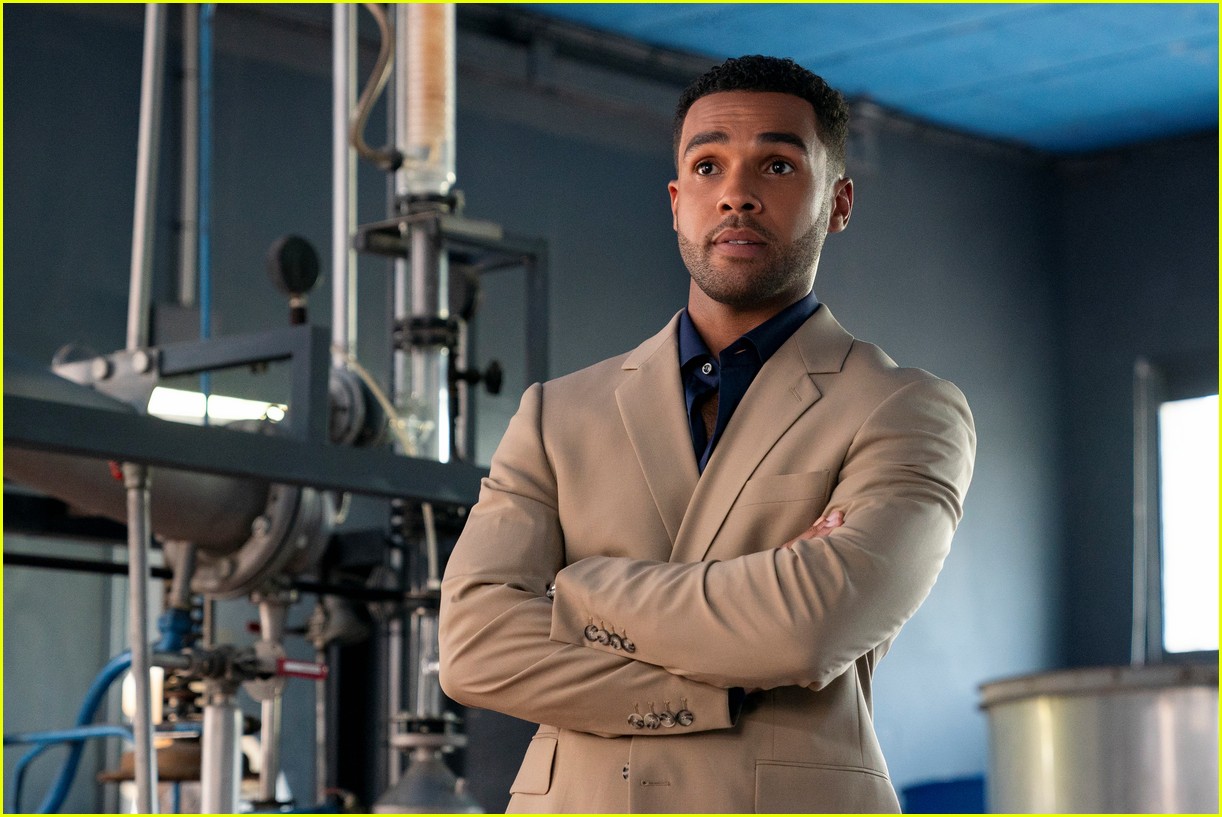 Emily in Paris' Lucien Laviscount Talks About the Phone Call He'll Never Forget