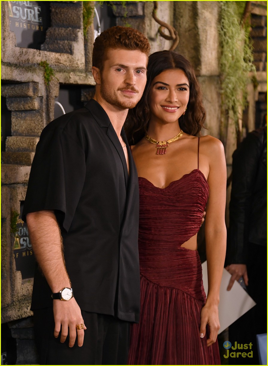 Lisette Olivera, Catherine Zeta-Jones & More Attend 'National Treasure: Edge of History' Premiere