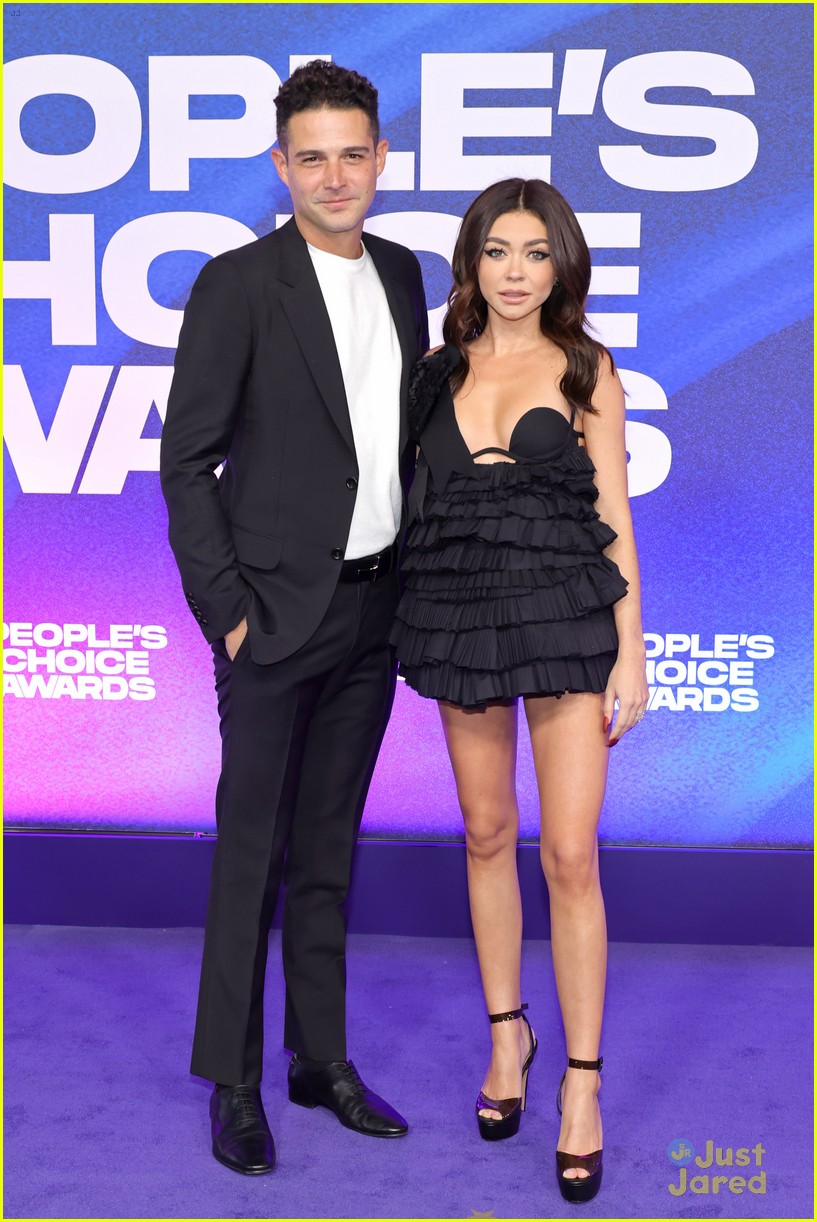 Noah Schnapp Wins Male TV Star at People's Choice Awards 2022!