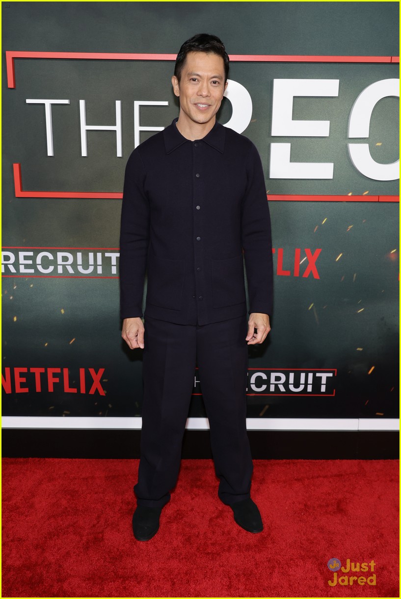 Noah Centineo Gets Support from 'The Fosters' Mom Sherri Saum at 'The Recruit' Premiere!