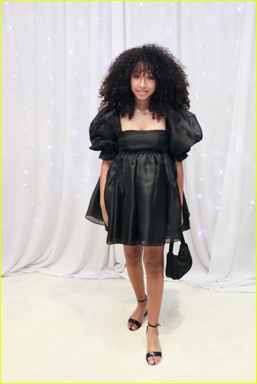 Anais & Mirabelle Lee Celebrate Their Sweet 16 with Star-Studded Birthday Party (Photos)