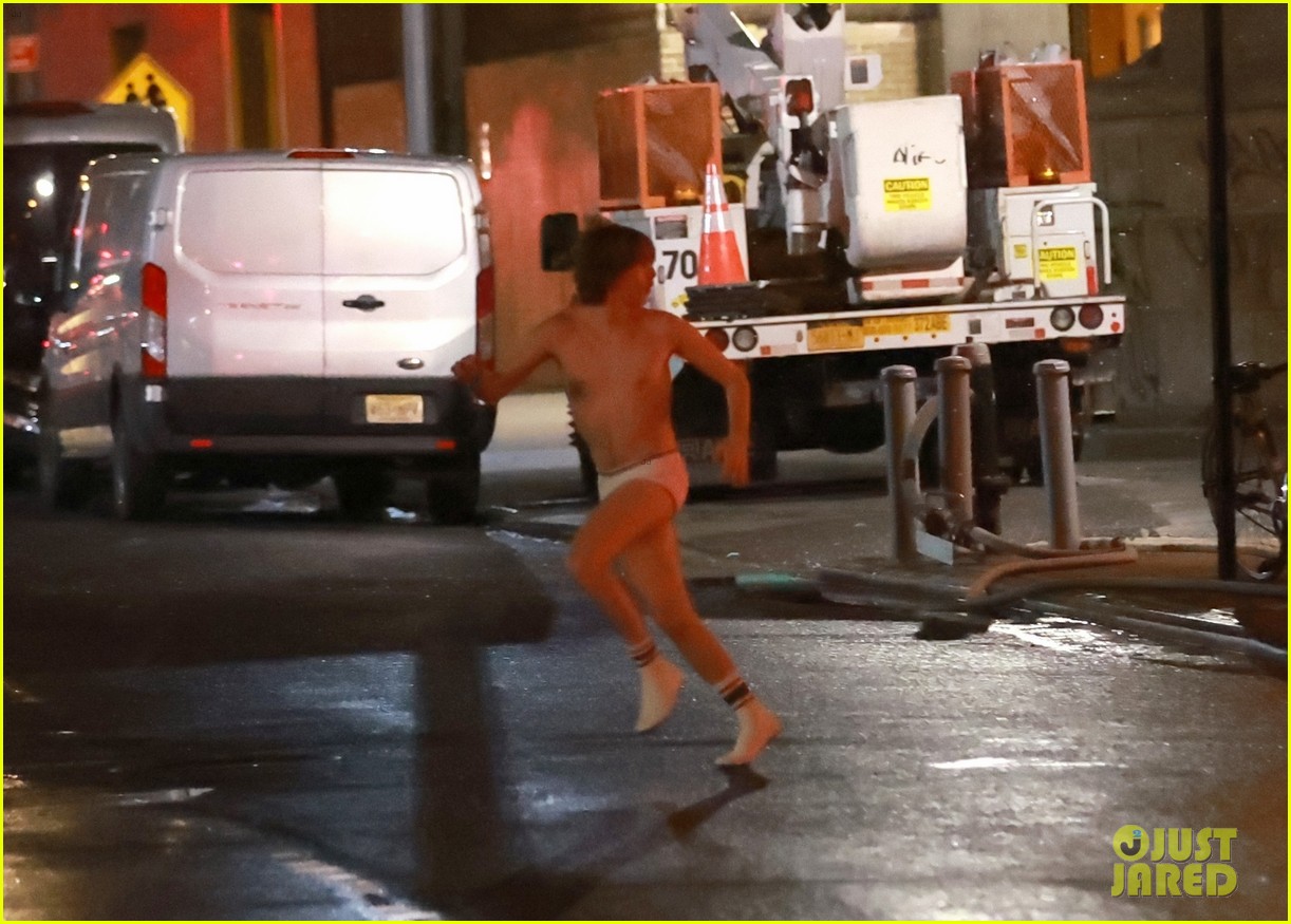 Austin Abrams Wears His Underwear While Filming His New Movie 'Wolves' With Brad Pitt & George Clooney