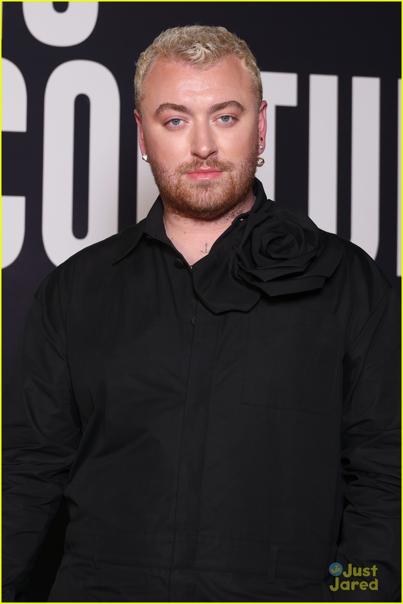 Dove Cameron, Sofia Carson & Suga Among Singers at Valentino Fashion Show