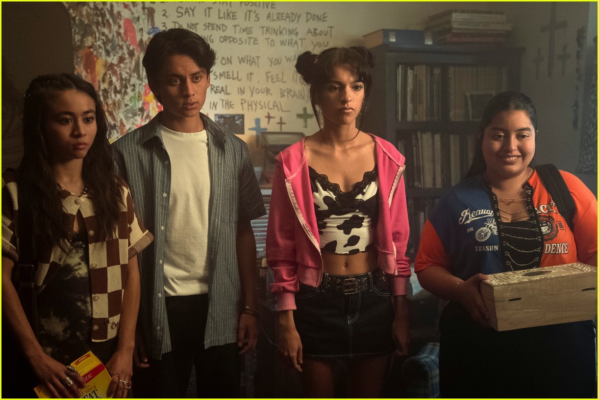 First 'Freeridge' Teaser Trailer & Showrunner Tease Peggy Blow's Return - Watch Now!