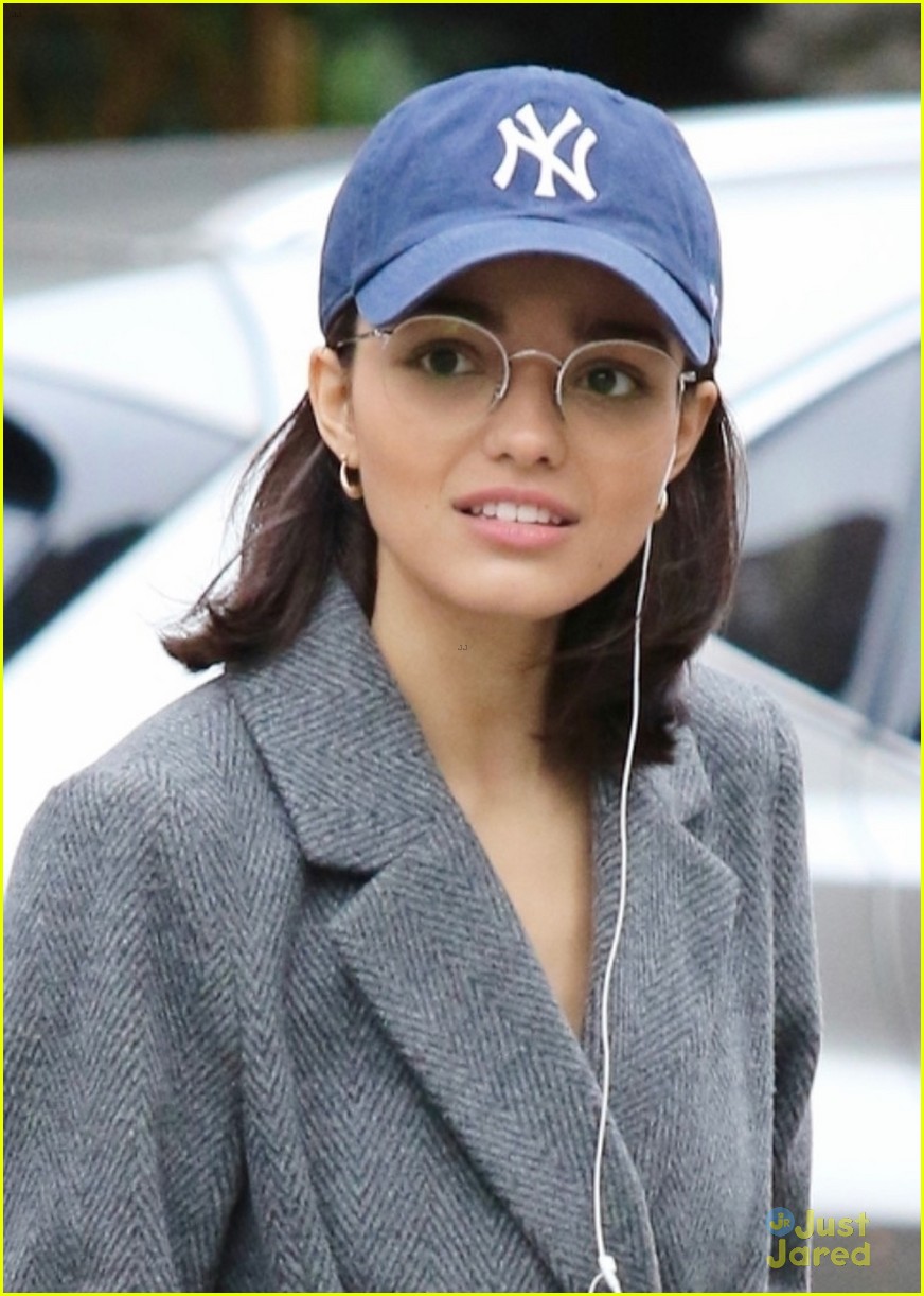 Rachel Zegler Meets Up With BFF & 'West Side Story' Co-Star Ilda Mason in NYC