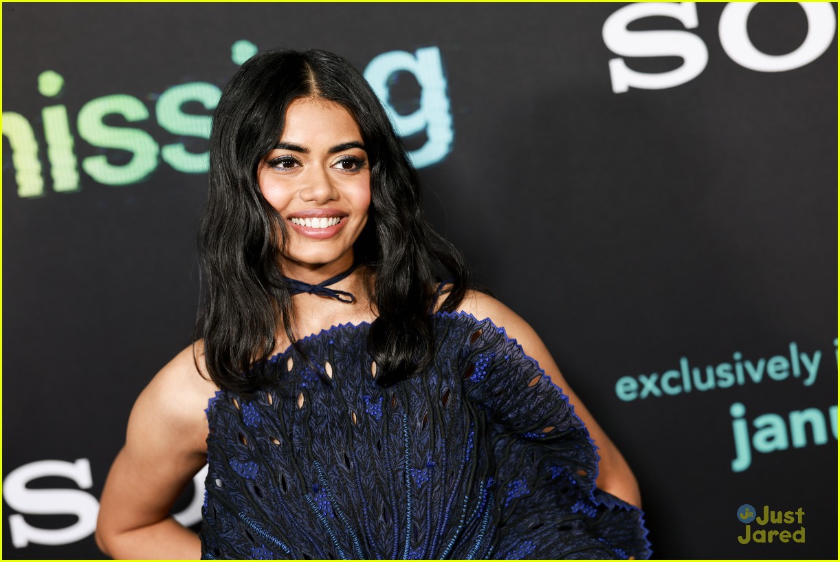 Storm Reid Makes Red Carpet Debut with Beau Shedeur Sanders at 'Missing' Premiere