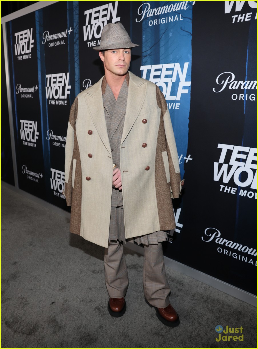 Tyler Posey, Crystal Reed & More Glam Up at 'Teen Wolf: The Movie' Premiere