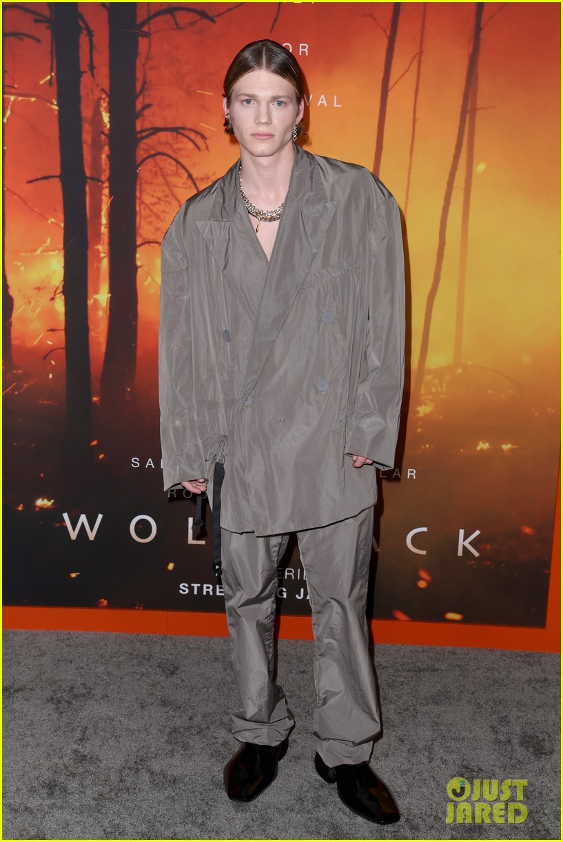 'Wolf Pack' Cast Attends L.A. Premiere Ahead of Next Week's Paramount+ Debut