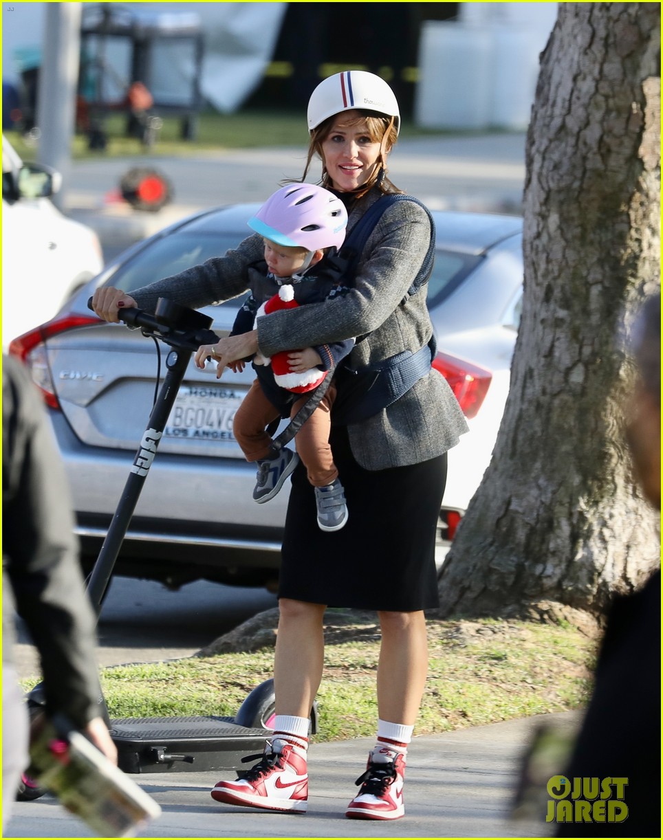 Emma Myers & Brady Noon Go on a Family Scooter Ride With Jennifer Garner for 'Family Leave' Filming