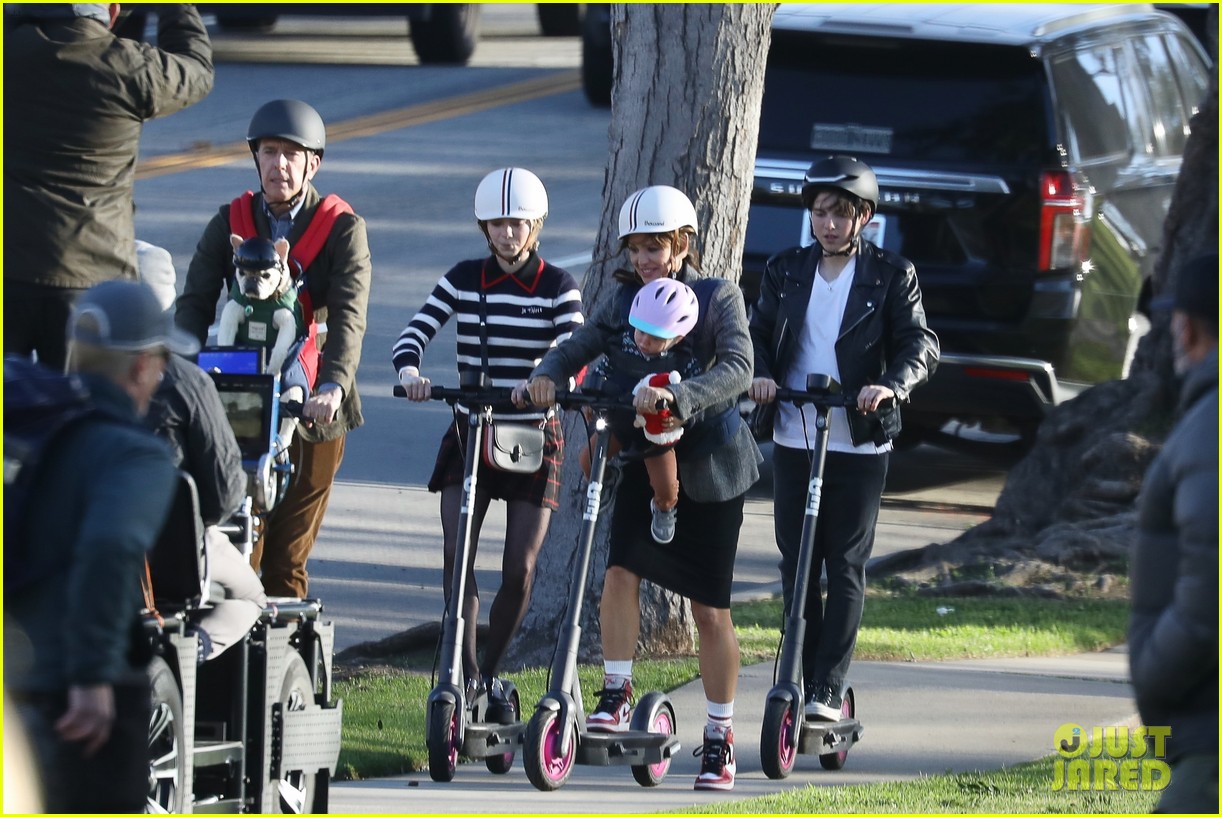 Emma Myers & Brady Noon Go on a Family Scooter Ride With Jennifer Garner for 'Family Leave' Filming