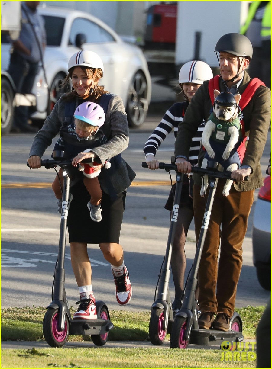 Emma Myers & Brady Noon Go on a Family Scooter Ride With Jennifer Garner for 'Family Leave' Filming