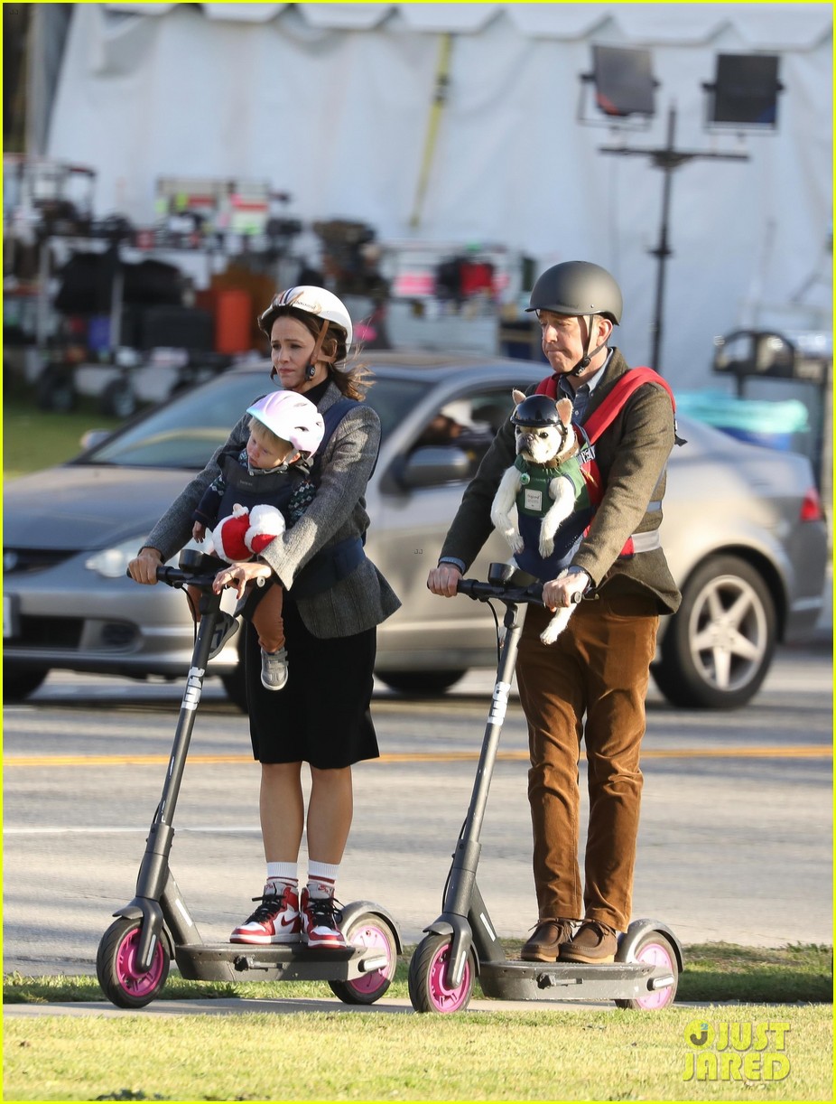 Emma Myers & Brady Noon Go on a Family Scooter Ride With Jennifer Garner for 'Family Leave' Filming