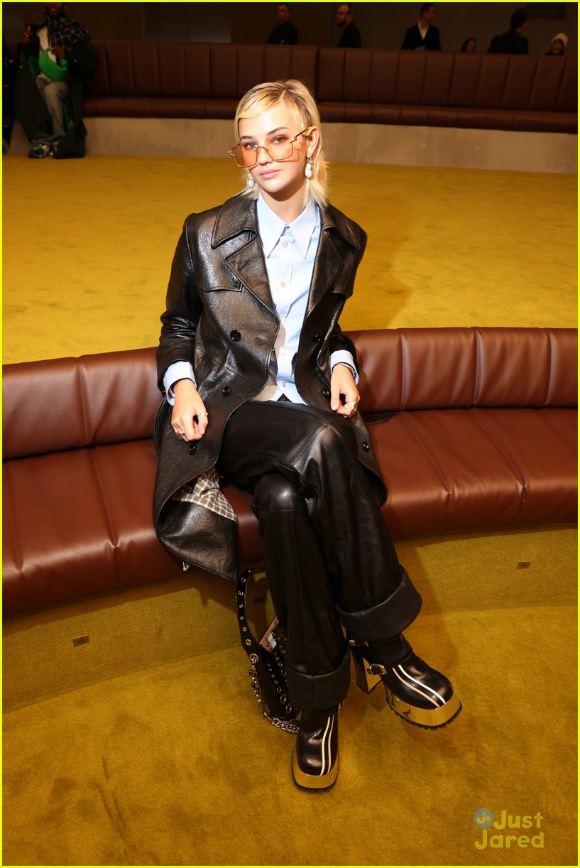 Halle Bailey & DDG Cuddle Up at Gucci Fashion Show In Milan (Photos)
