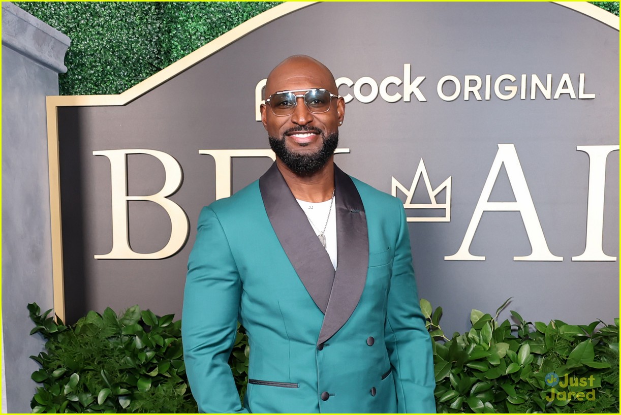 Jabari Banks Shaves 'Bel-Air' Crown Logo Into Back of Head for Season 2 Premiere