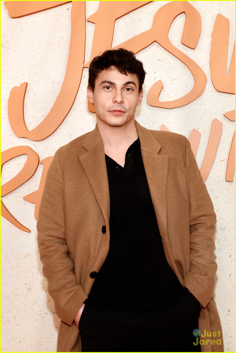 Joel Courtney Premieres New Movie 'Jesus Revolution' with Wife Mia